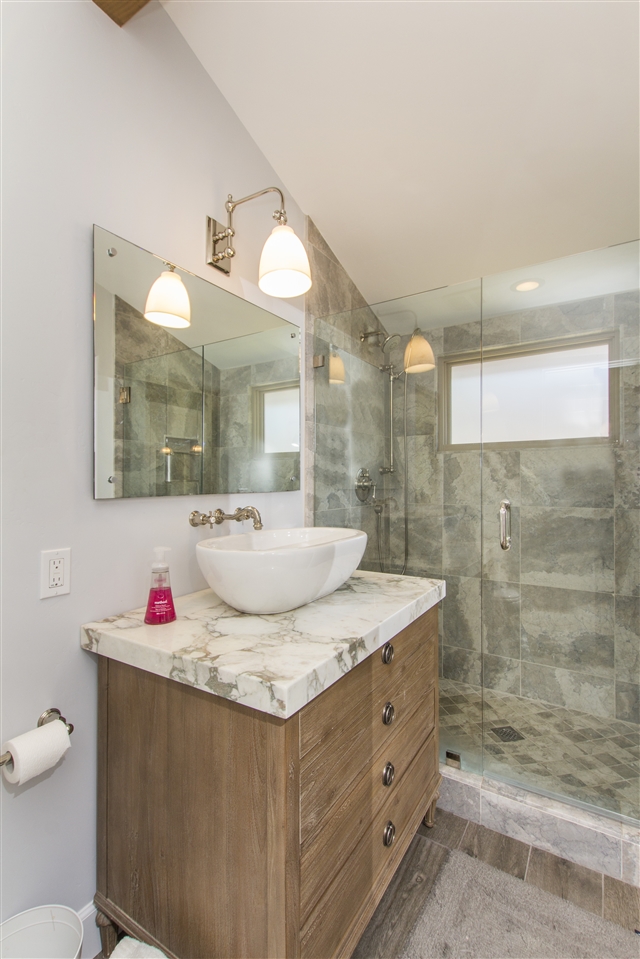 2810 Hidden Valley Road La Jolla, CA 92037 - Photo 18 of 25