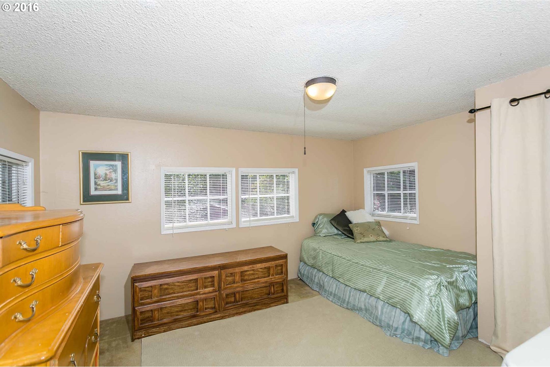 634 Southwest Alice Street Portland, OR 97219 - Photo 17 of 27 Gallery Image 17