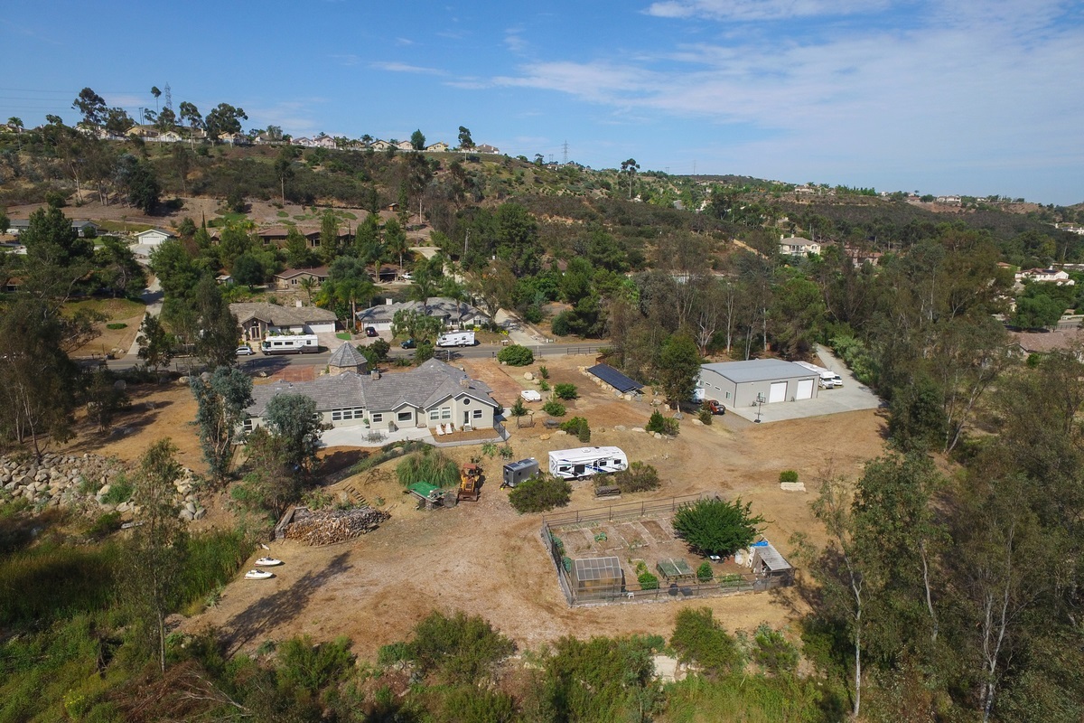 11545 Creek Road Poway, CA 92064 - Photo 1 of 25 Gallery Image 1