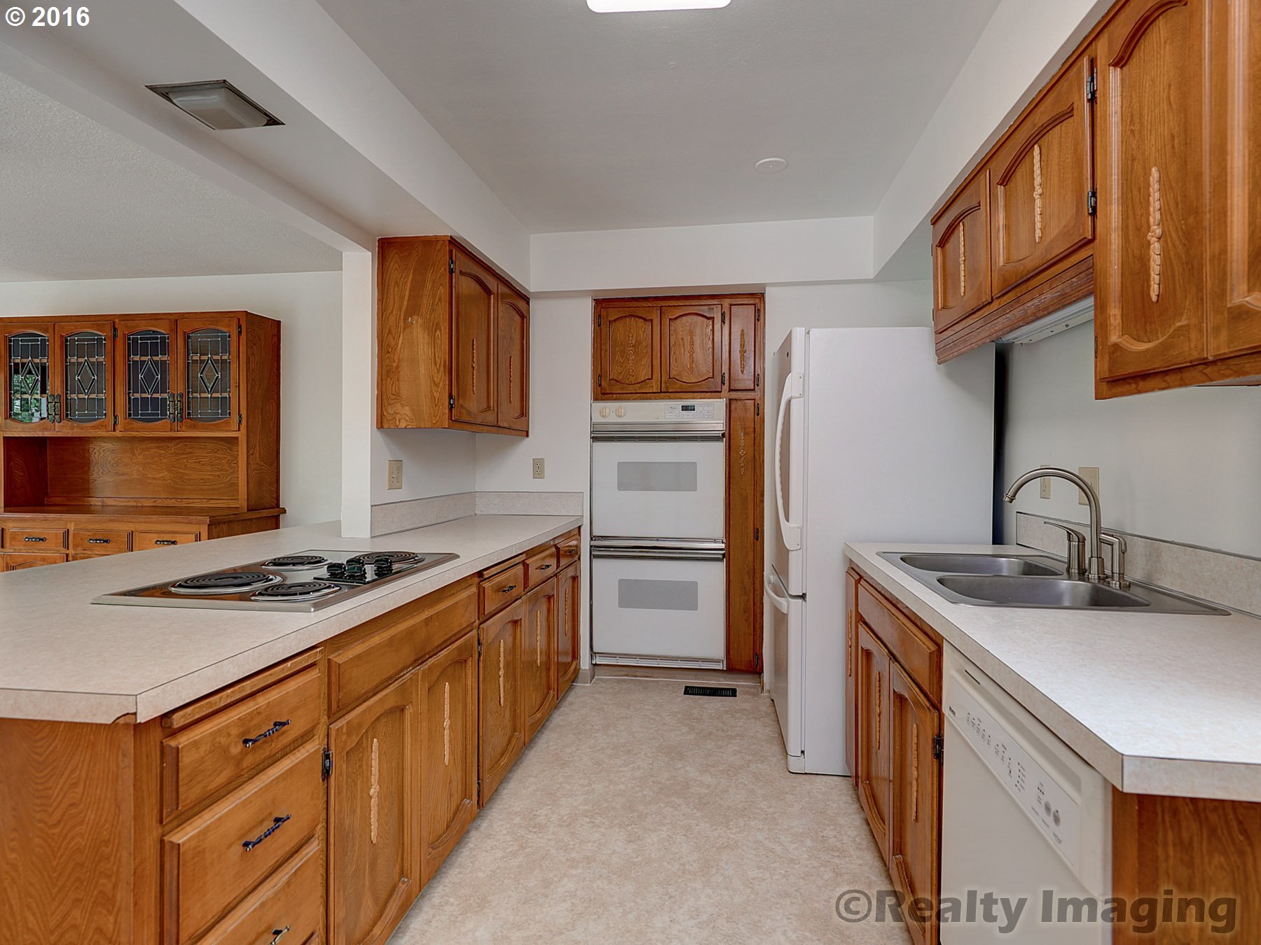 4707 Southwest Pendleton Street Portland, OR 97221 - Photo 5 of 18 Gallery Image 5