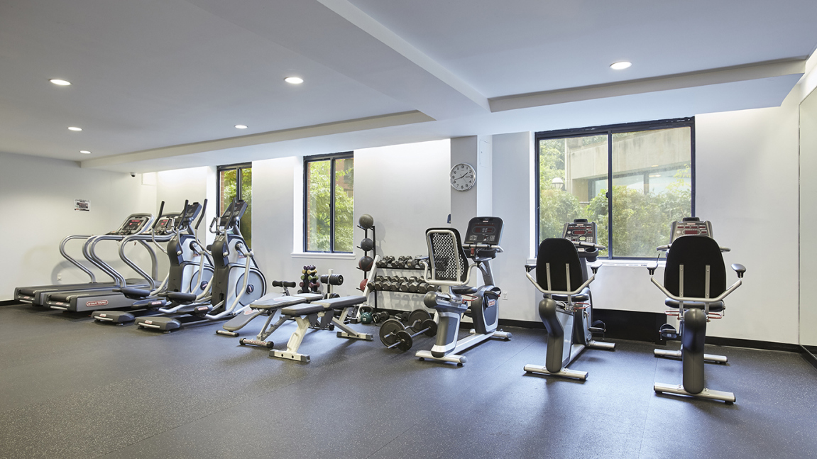 Battery Pointe Condominium 300 Rector Pl, Manhattan, NY 10280 - Photo 2 of 6