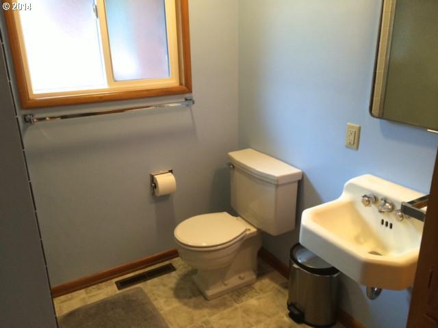 211 West Market Street Bickleton, WA 99322 - Photo 14 of 16 Gallery Image 14