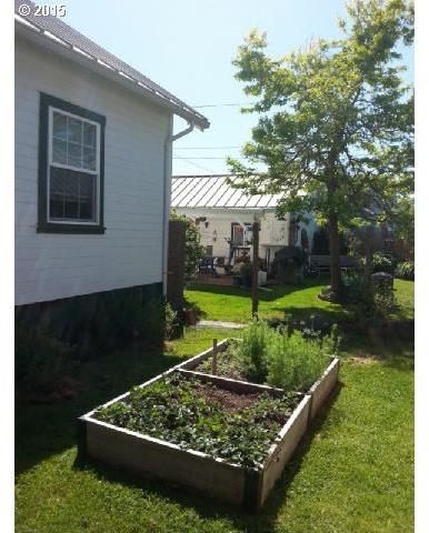 1210 Juniper Avenue Reedsport, OR 97467 - Photo 14 of 16 Gallery Image 14