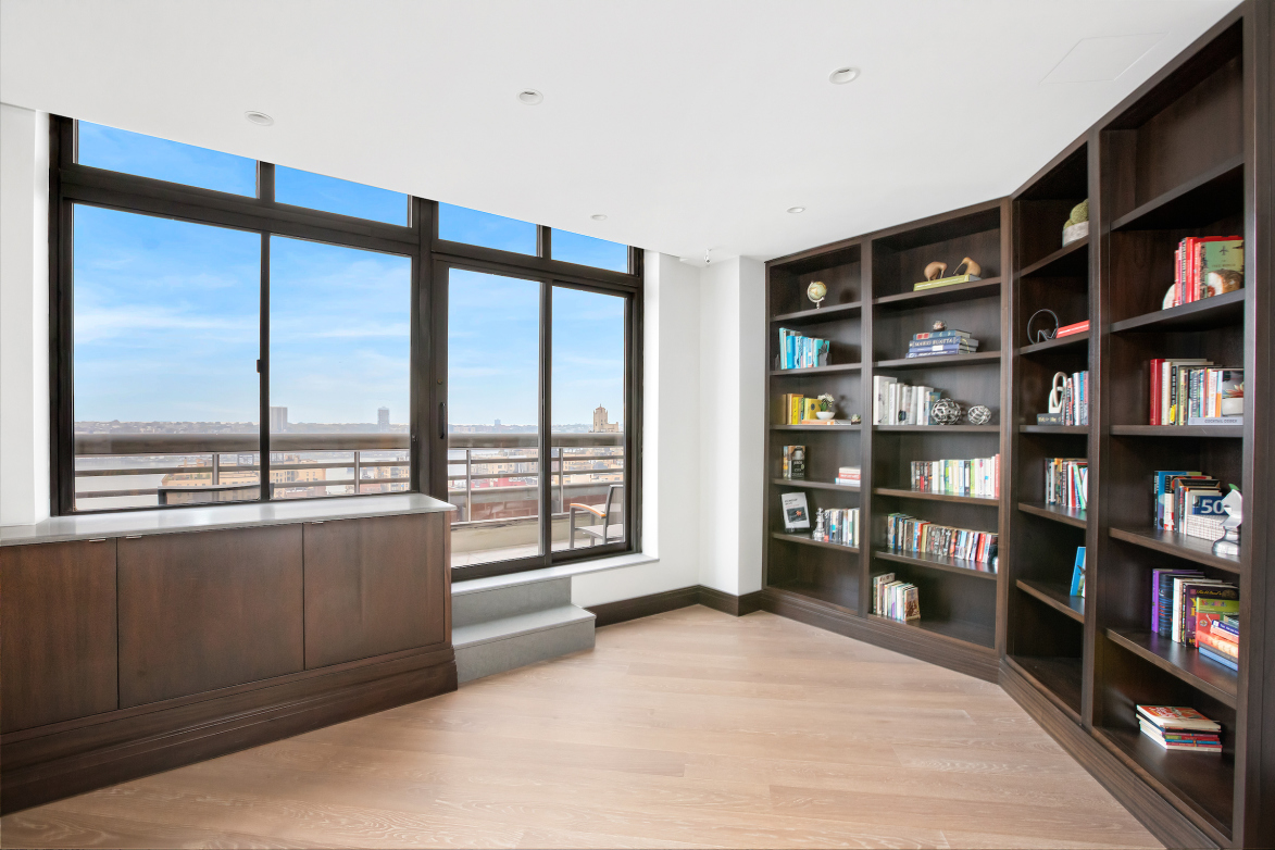 225 West 83rd Street, Unit 3R Manhattan, NY 10024 - Photo 7 of 12