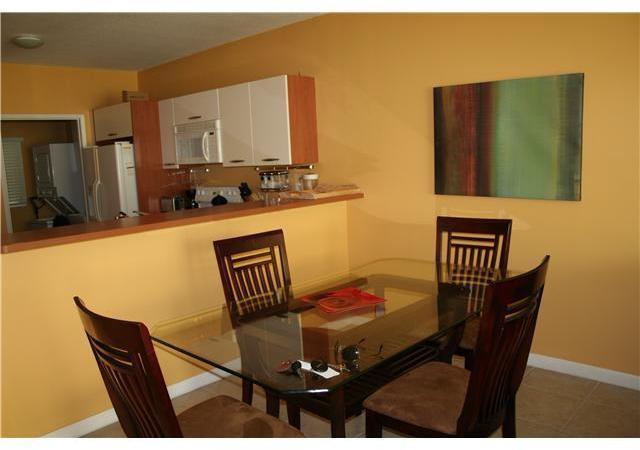 18100 North Bay Road, Unit 1105 Sunny Isles Beach, FL 33160 - Photo 4 of 18