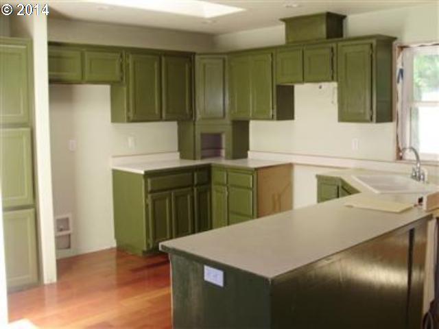 2952 Quartz Creek Road Merlin, OR 97532 - Photo 9 of 10