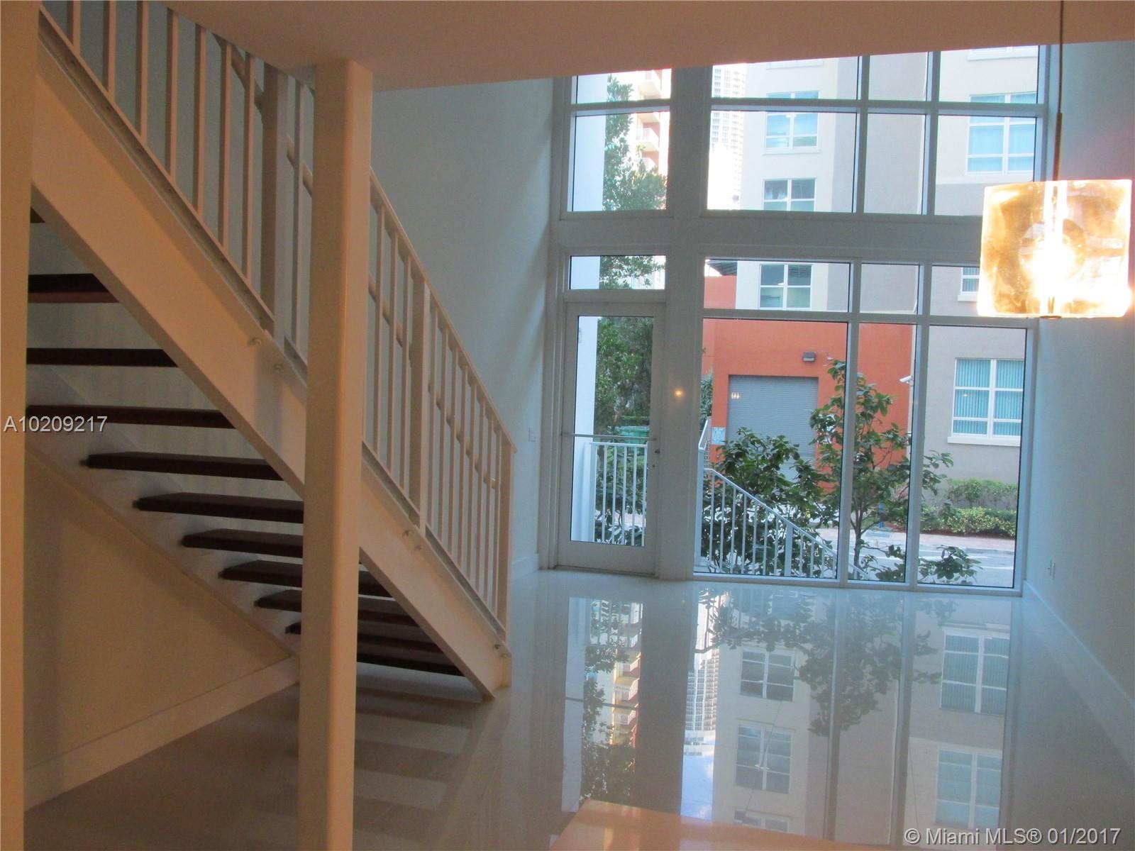 Edgewater Miami, FL 33137 - Photo 4 of 14