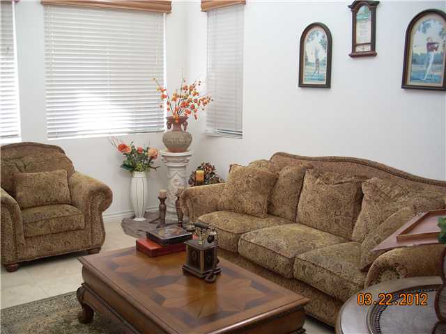 1774 Lone Tree Road Chula Vista, CA 91913 - Photo 4 of 7 Gallery Image 4