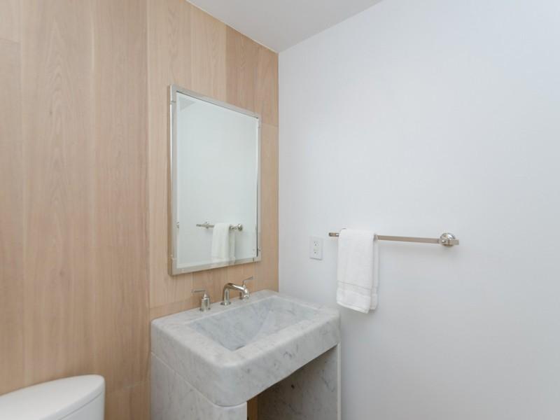 5875 Collins Avenue, Unit 1102 Miami Beach, FL 33140 - Photo 20 of 27