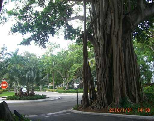 650 Northeast 64th Street, Unit G607 Miami, FL 33138 - Photo 28 of 34