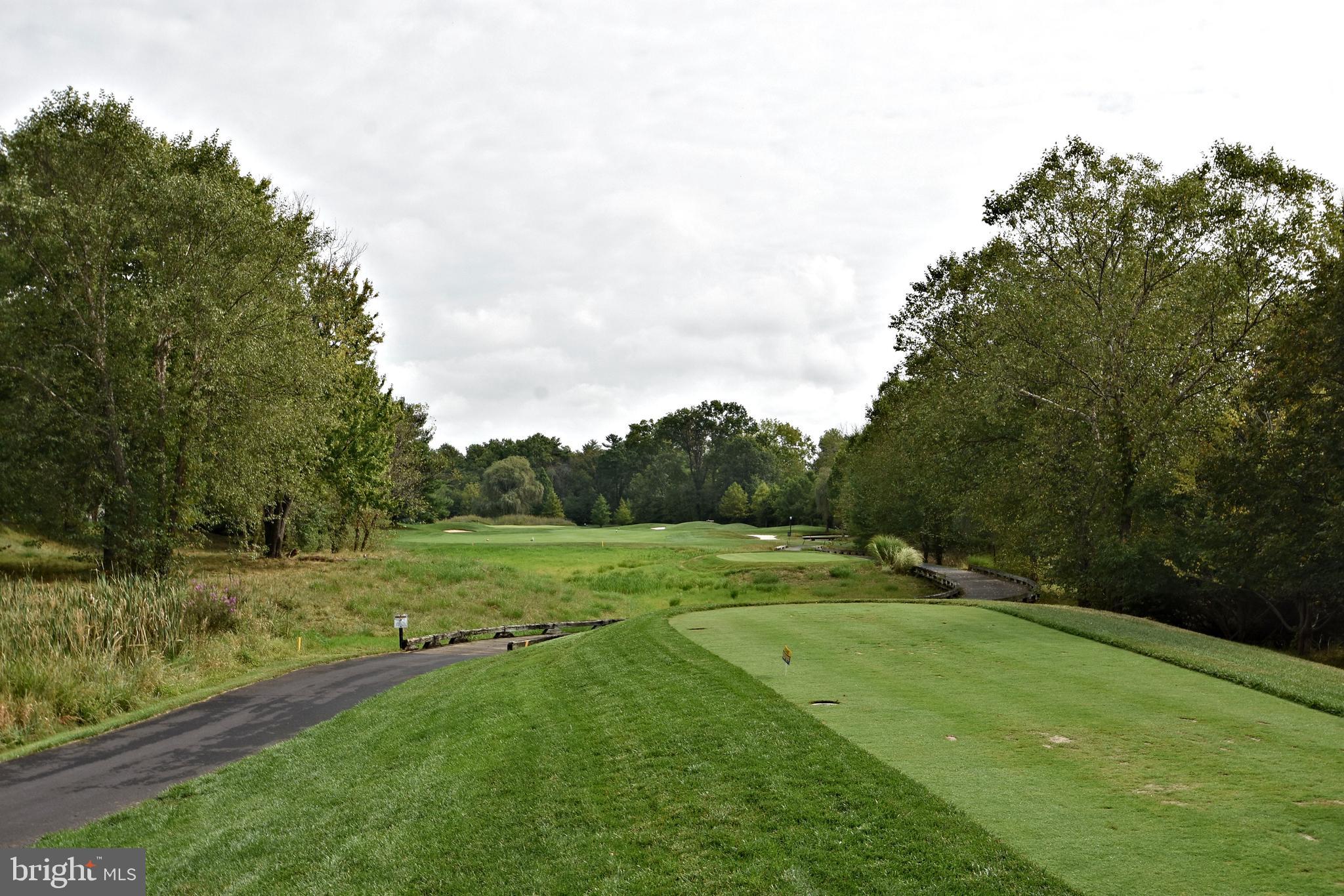 563 Exeter Court Ambler, PA 19002 - Photo 5 of 21