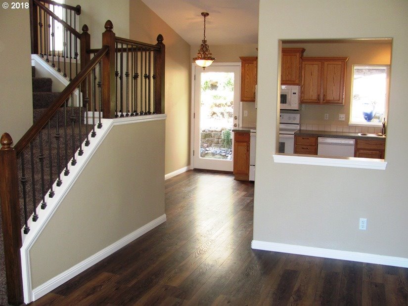 719 Northwest Meadow Ridge Street Camas, WA 98607 - Photo 4 of 20 Gallery Image 4