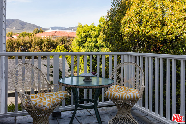 28930 Hampton Place Malibu, CA 90265 - Photo 22 of 34