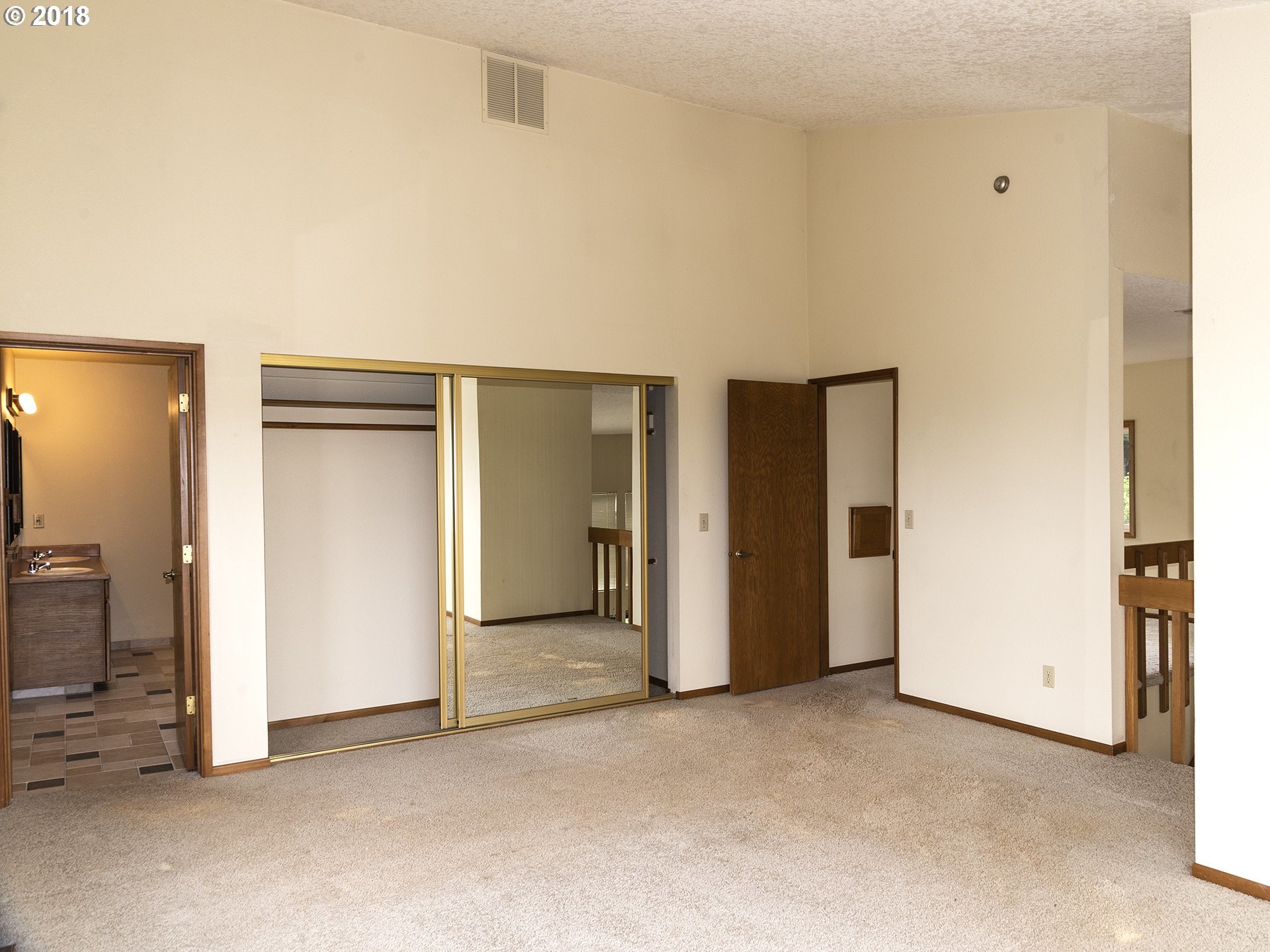 25335 Southwest Neill Road Sherwood, OR 97140 - Photo 15 of 29 Gallery Image 15
