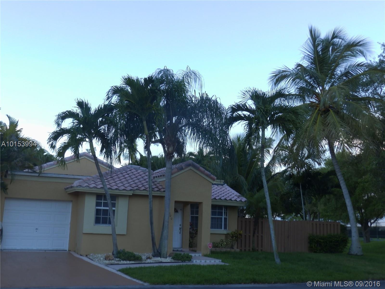 15900 Southwest 112th Terrace Miami, FL 33196 - Photo 2 of 32