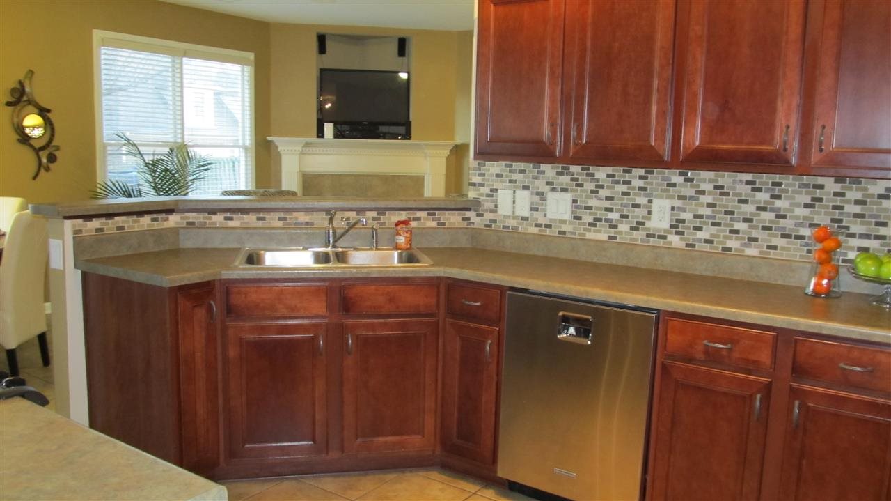 4506 Shadowlawn Road Bartlett, TN 38002 - Photo 4 of 25 Beautiful back splash