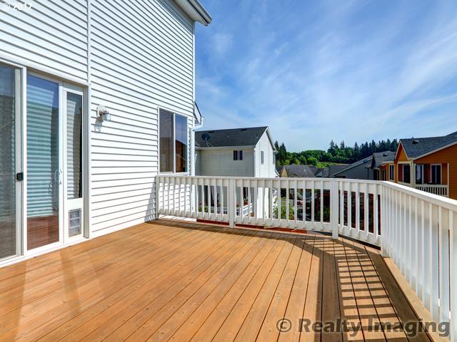 237 Southwest 105th Terrace Portland, OR 97225 - Photo 10 of 12 Gallery Image 10