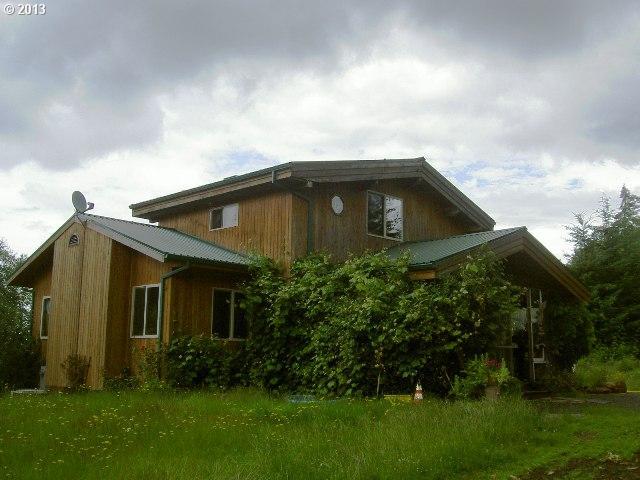 22445 Rocky Point Road Scappoose, OR 97056 - Photo 4 of 16 Gallery Image 4