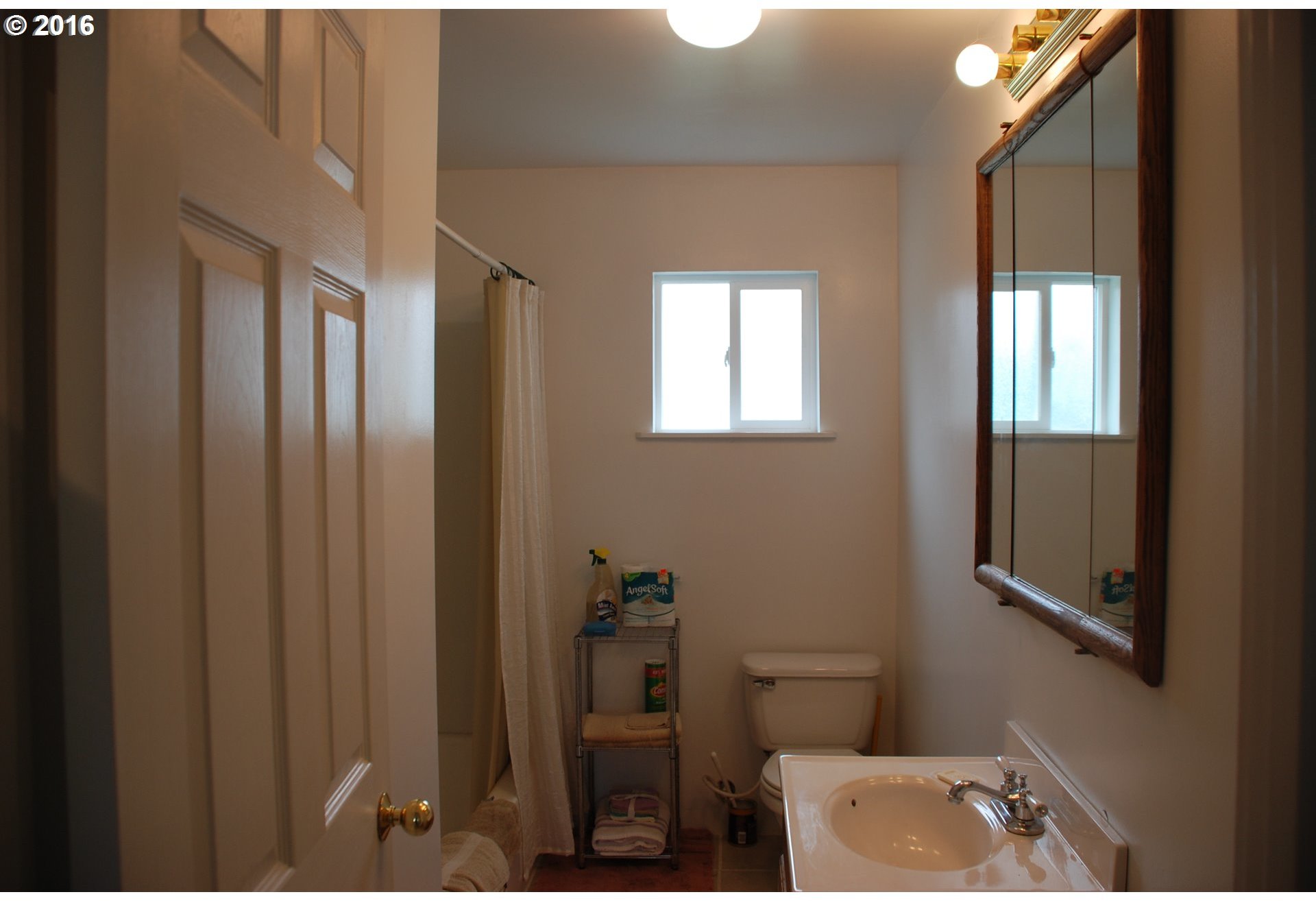 770 Laurel Avenue Reedsport, OR 97467 - Photo 11 of 15 Gallery Image 11