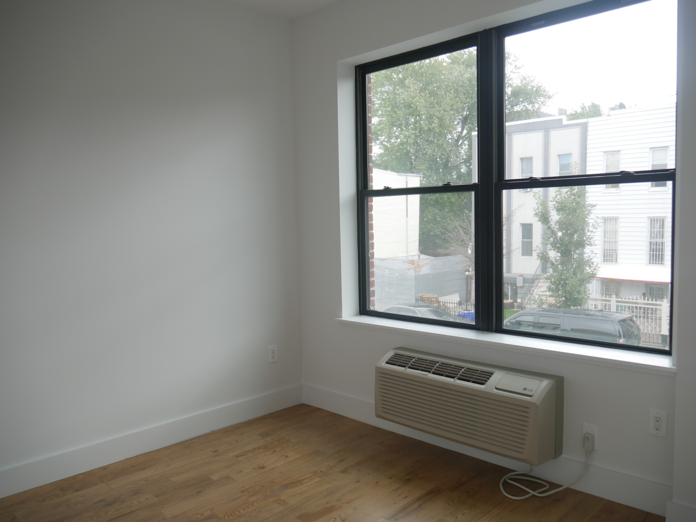 27 Kossuth Place, Unit 2A Brooklyn, NY 11221 - Photo 5 of 10