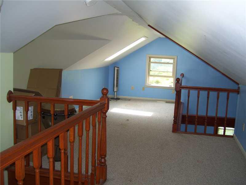 160 Freeman Falls Road Acme, PA 15610 - Photo 14 of 22 Gallery Image 14