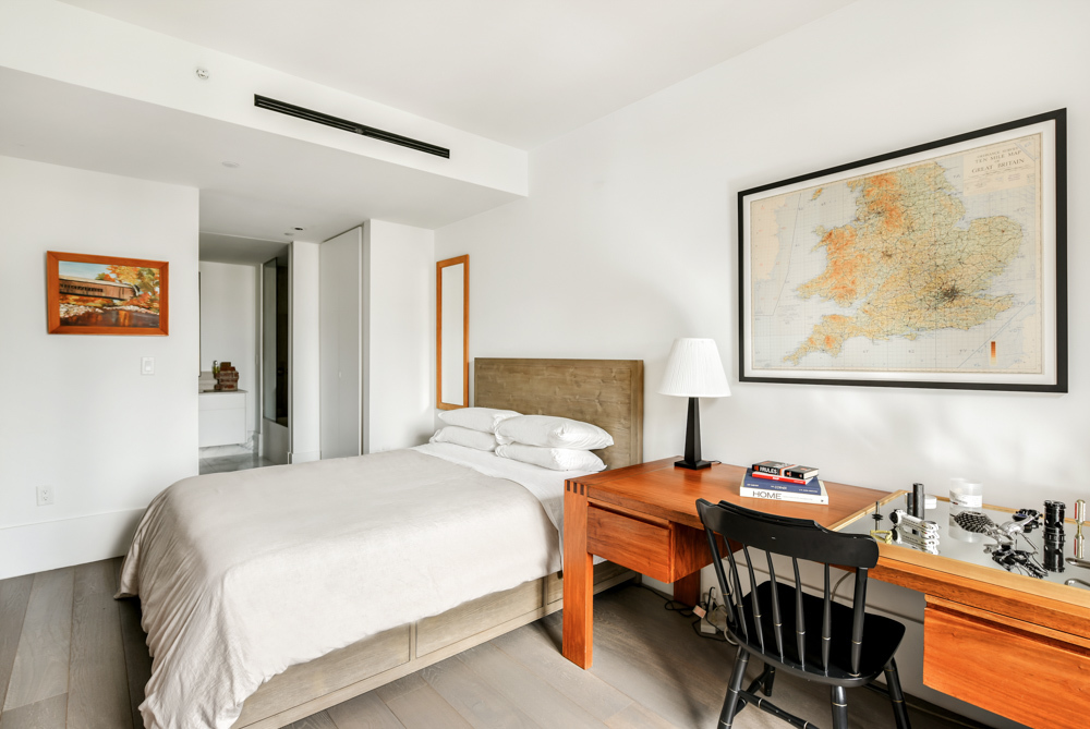 429 Kent Avenue, Unit 804 Brooklyn, NY 11249 - Photo 7 of 12