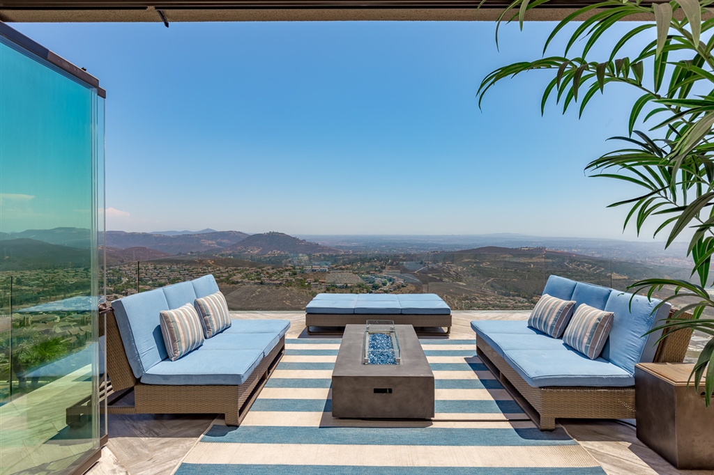 937 Pearl Drive San Marcos, CA 92078 - Photo 23 of 25