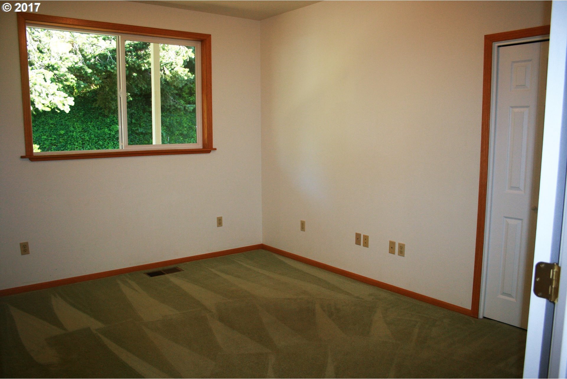 27766 Hunter Creek Road Gold Beach, OR 97444 - Photo 24 of 32 Gallery Image 24