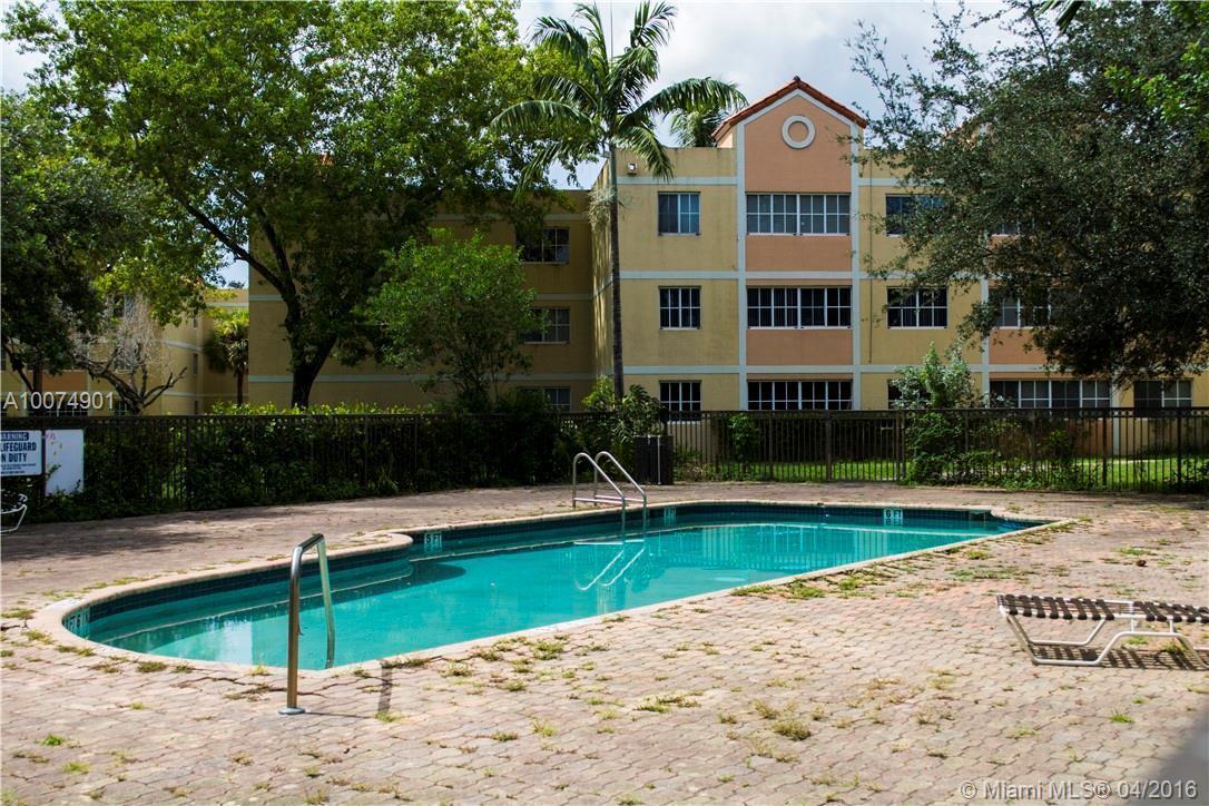 6045 Northwest 186th Street, Unit 319 Hialeah, FL 33015 - Photo 6 of 16