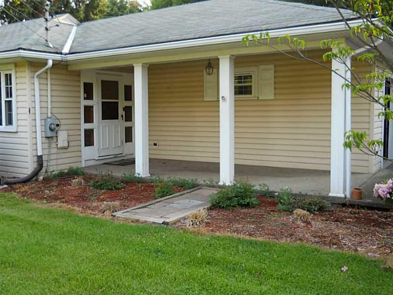 540 Barclay Hill Road Beaver, PA 15009 - Photo 2 of 16