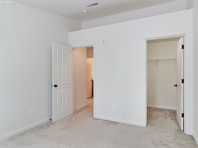 9209 Northwest Germantown Road, Unit 28 Portland, OR 97231 - Photo 26 of 28 Gallery Image 26