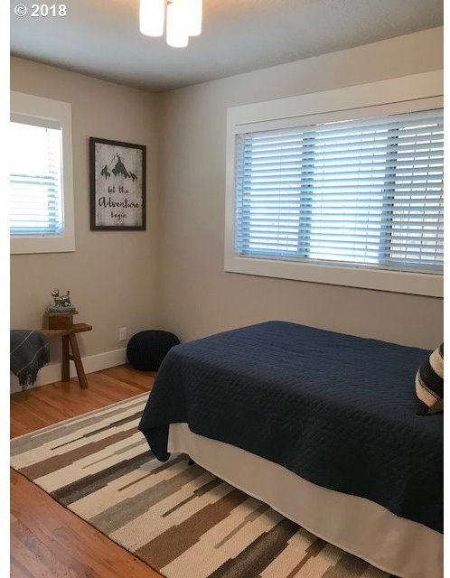 1235 Southwest Curry Street Portland, OR 97239 - Photo 1 of 11 Gallery Image 1