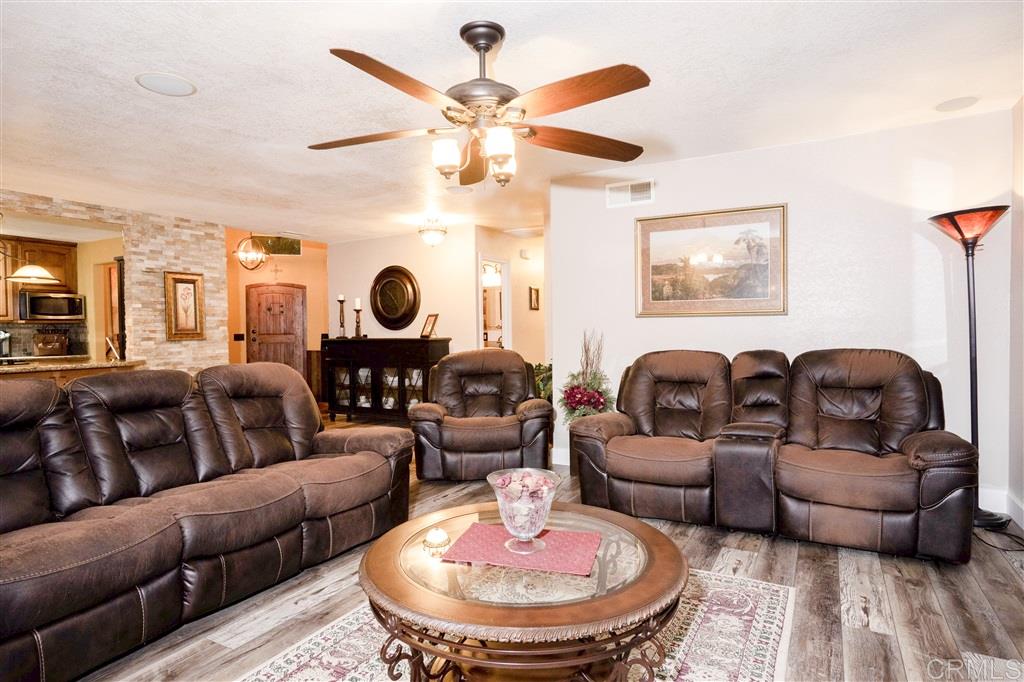 9420 Lake Canyon Road Santee, CA 92071 - Photo 17 of 25 Gallery Image 17