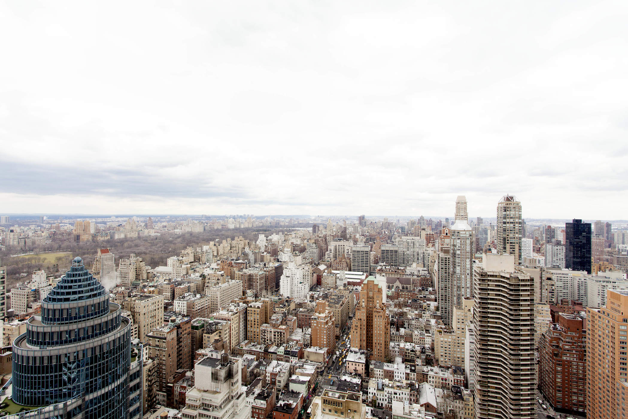 151 East 58th Street, Unit 34B Manhattan, NY 10022 - Photo 7 of 11