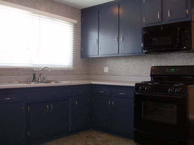 9414 Pearlwood Road Santee, CA 92071 - Photo 7 of 25 Gallery Image 7