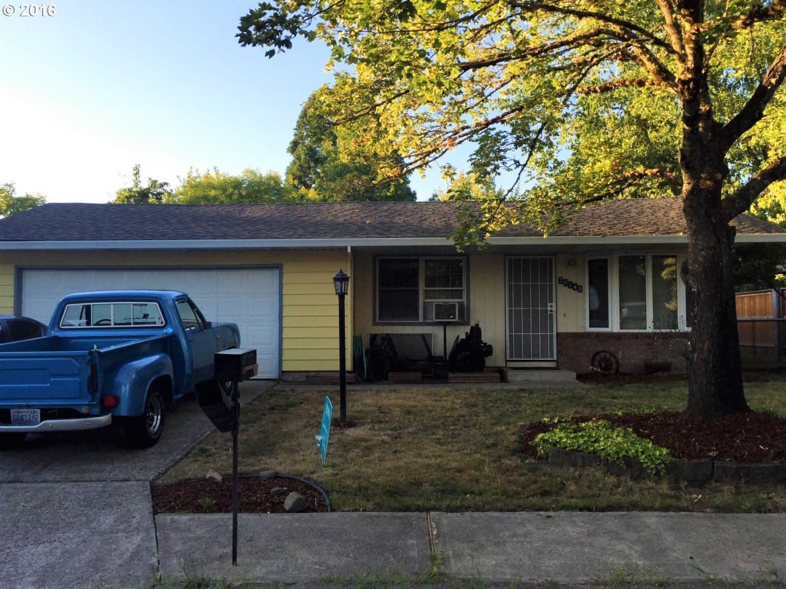 20145 Southwest Cascadia Street Aloha, OR 97078 - Photo 1 of 17 Gallery Image 1