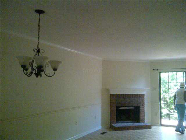 1970 Rembert Place Memphis, TN 38104 - Photo 3 of 5 Gallery Image 3