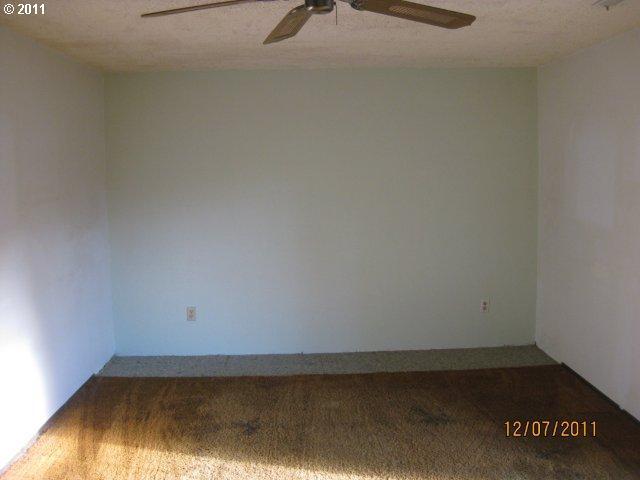 100 Southwest Ruckel Street Cascade Locks, OR 97014 - Photo 7 of 14