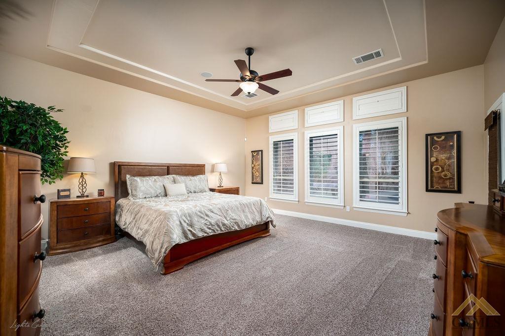 12307 Trinity River Drive Bakersfield, CA 93312 - Photo 19 of 40