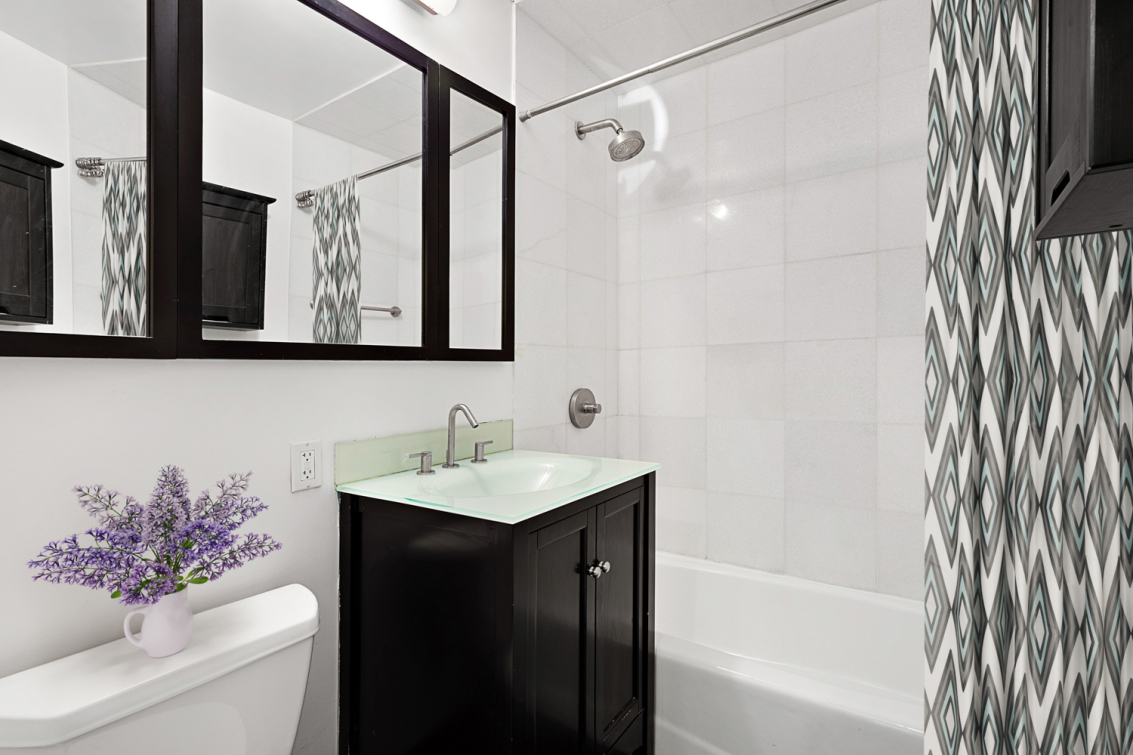 200 West 79th Street, Unit 5A Manhattan, NY 10024 - Photo 5 of 8