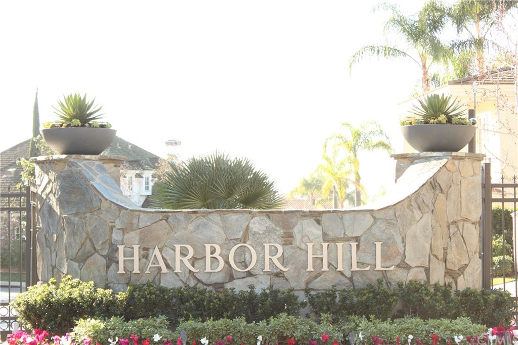 7 Hillsborough Newport Beach, CA 92660 - Photo 29 of 32