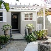 $1,150,000 | 742 Rosecrans Avenue, Manhattan Beach, CA 90266