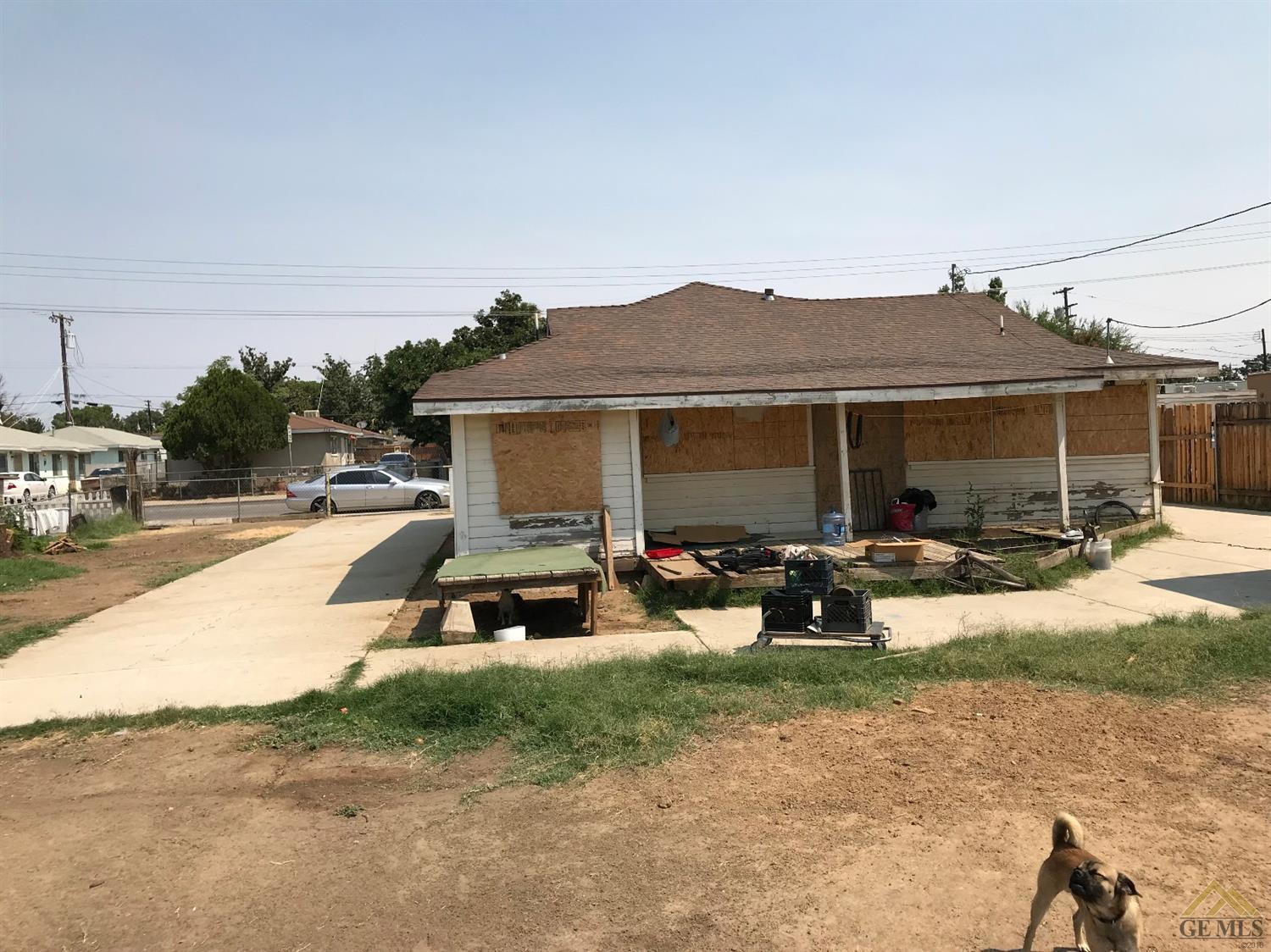 111 Decatur Street Bakersfield, CA 93308 - Photo 5 of 22 Gallery Image 5