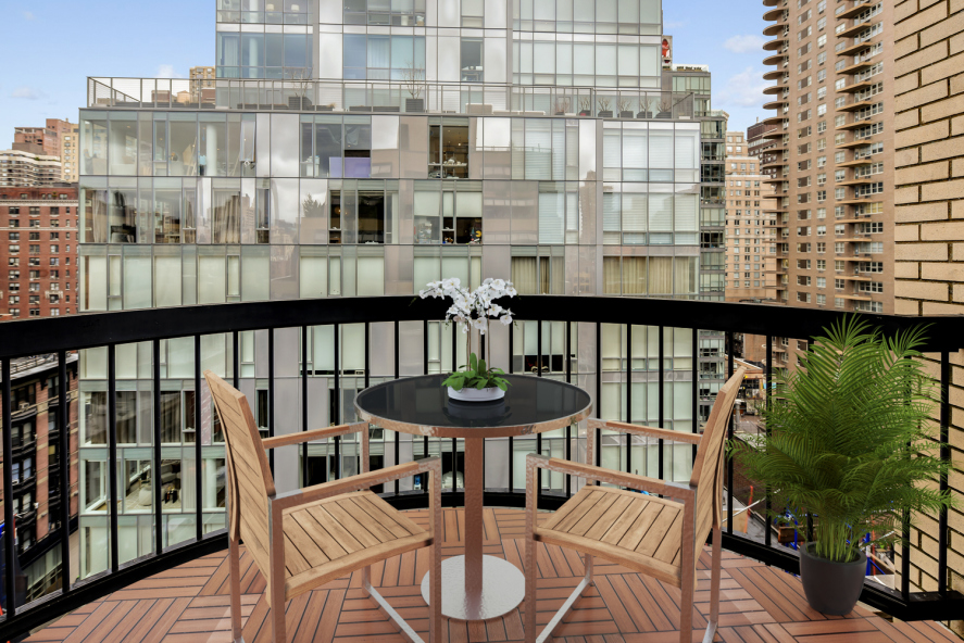 150 East 85th Street, Unit 13A Manhattan, NY 10028 - Photo 1 of 12