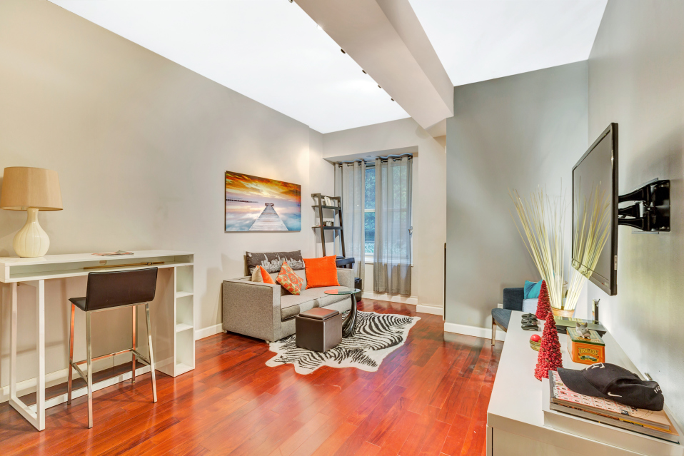 88 Greenwich Street, Unit 329 Manhattan, NY 10006 - Photo 4 of 5