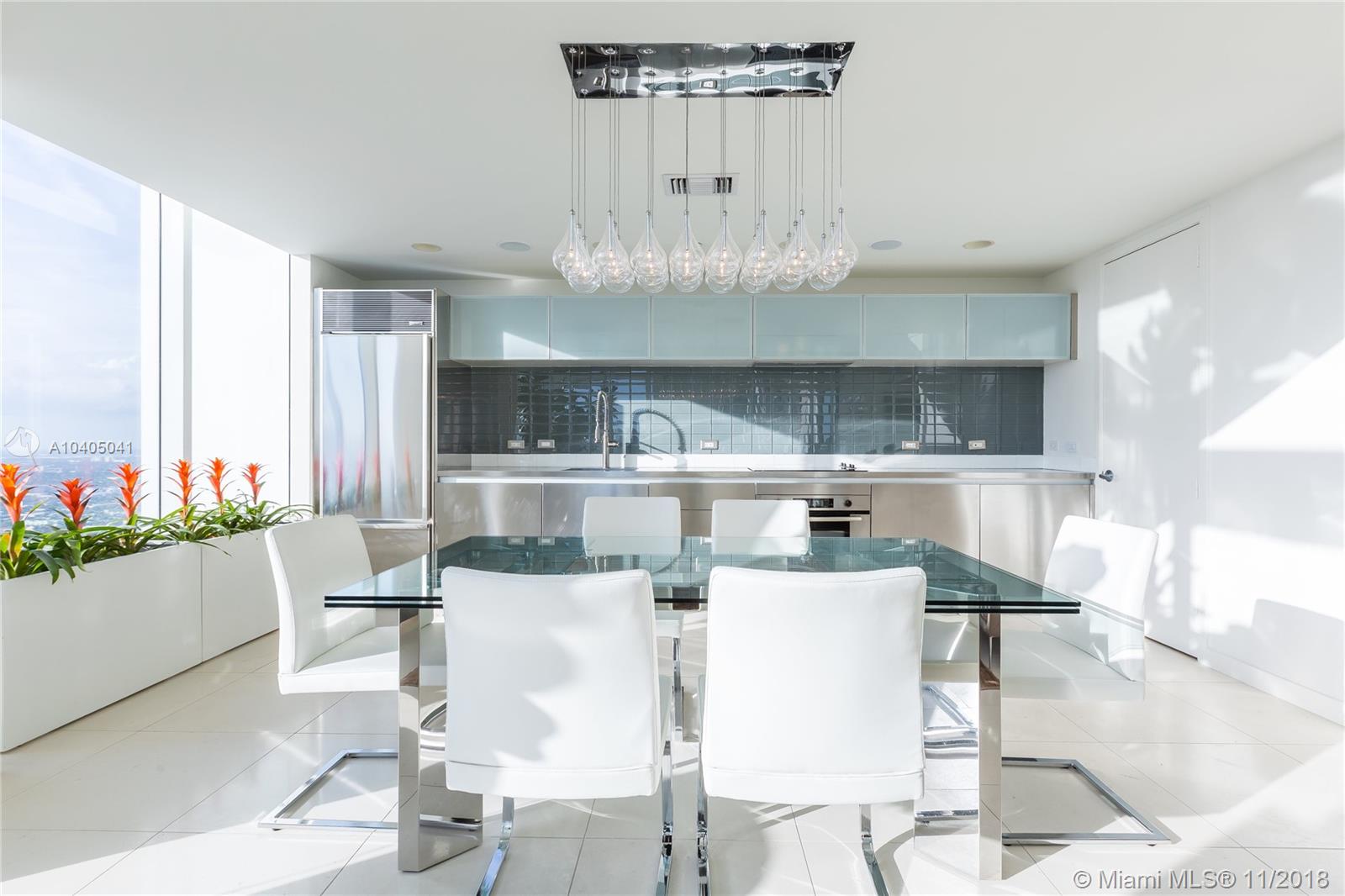 1040 Biscayne Boulevard, Unit 4407 Miami, FL 33132 - Photo 11 of 33