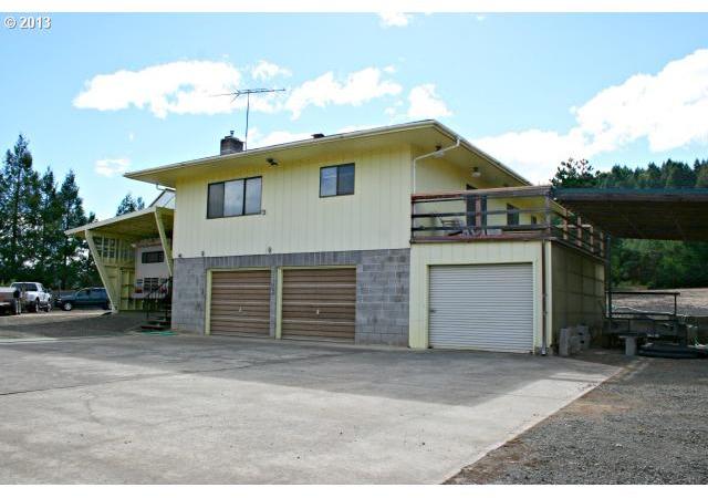 579 Valley Road Roseburg, OR 97471 - Photo 2 of 15 Gallery Image 2