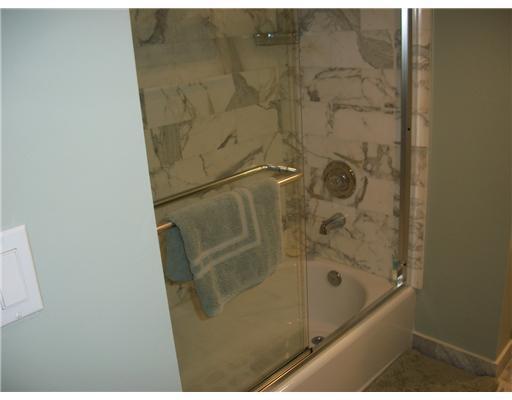 9341 Collins Avenue, Unit 904 Surfside, FL 33154 - Photo 17 of 22