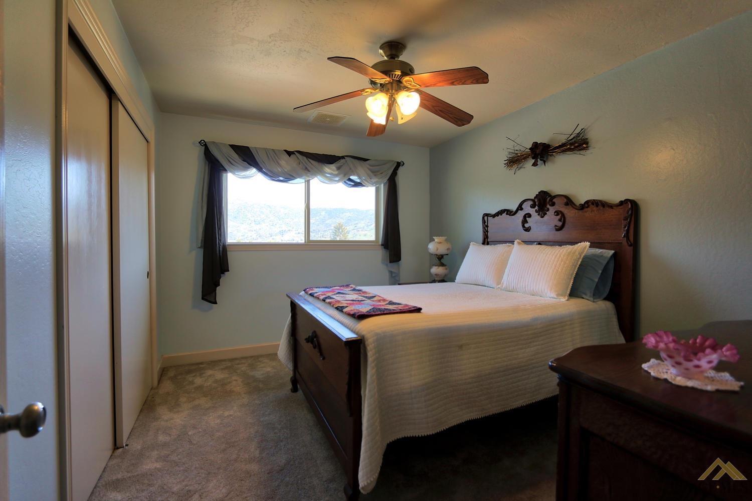 28060 Cumberland Road Tehachapi, CA 93561 - Photo 26 of 36