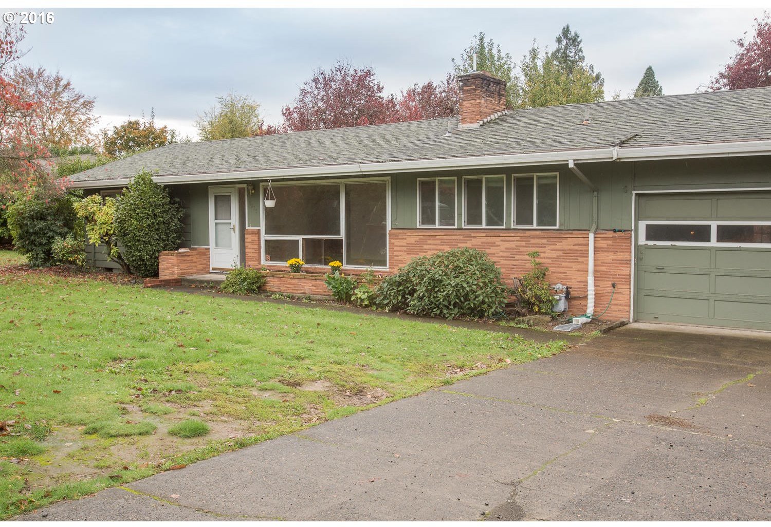 8075 Southwest Scholls Ferry Road Beaverton, OR 97008 - Photo 3 of 31 Gallery Image 3